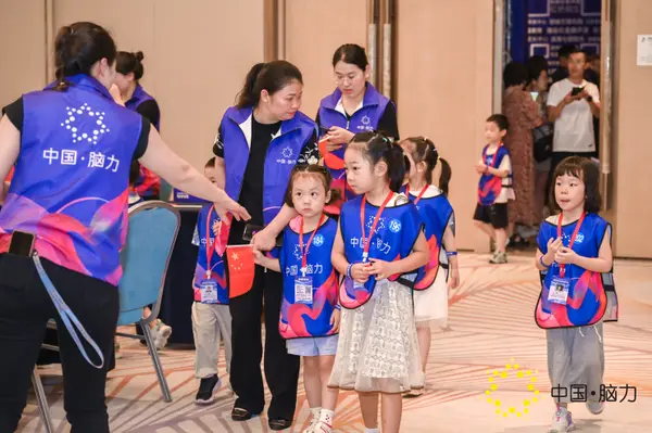 FCG_6806__59079398.jpg