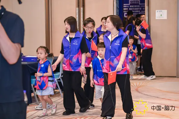 FCG_6805__59064679.jpg