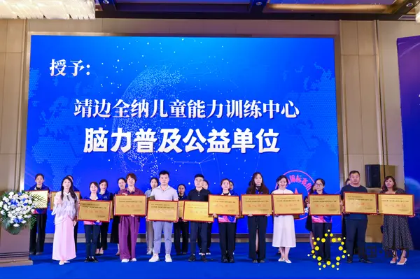 FCG_5944__41682911.jpg